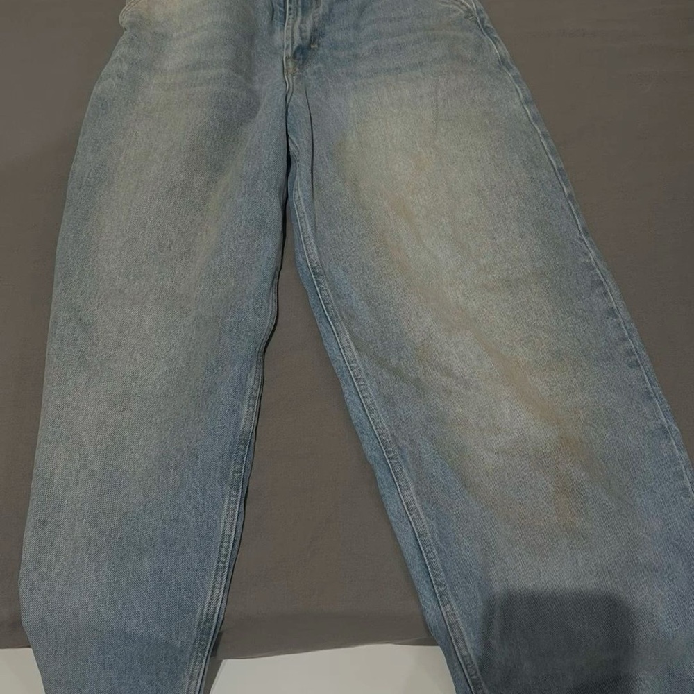 Zara Light Blue Men's Relaxed Jeans